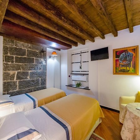 Affittacamere Bed And Breakfast San Lorenzo Gênes Extérieur photo